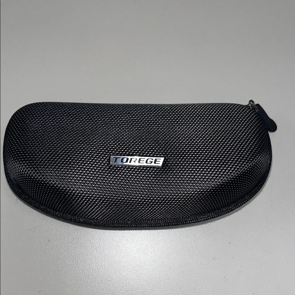Torege men’s zip up hard Black Sunglasses, eye wear Case